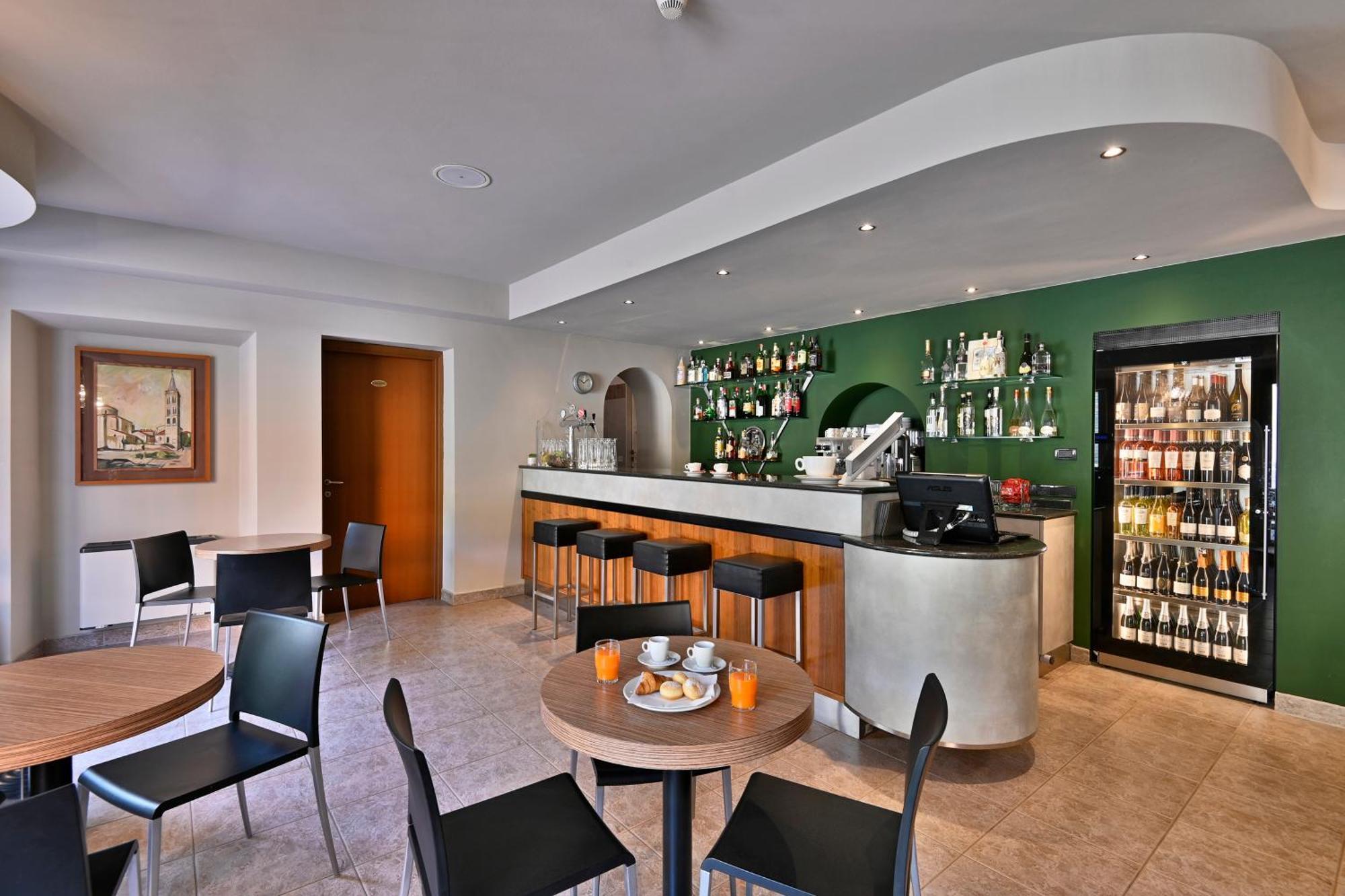 Gallo Hotel